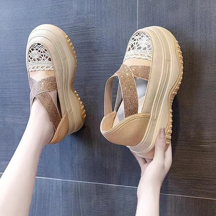 Heightening Breathable Stretch Shoes